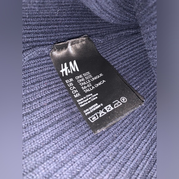 H&M Rib-Knit Beanie Hat - Picture 4 of 9